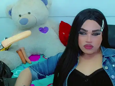 NharaBigCock online show from March 14, 9:07 pm