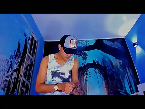 Domine Couple74 online show from November 17, 2:11 am