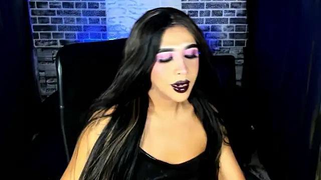 aurora russo  online show from August 8, 5:14 am