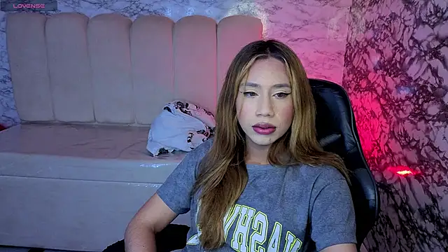 Evy Luxx v online show from February 17, 3:25 am