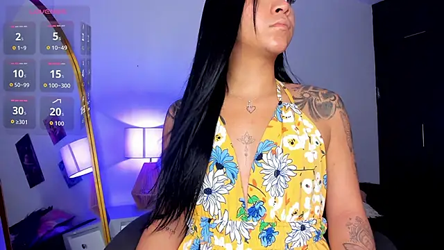 camila hott69  online show from April 2, 3:04 am