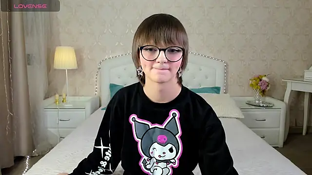 OliviaMacches online show from December 3, 8:57 pm