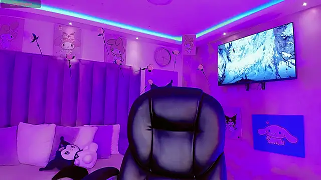 Melany Alejandra online show from February 11, 11:45 pm