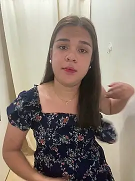 stripyapril online show from March 17, 9:11 am