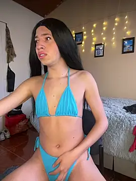 Tamira-18 online show from May 12, 12:36 pm