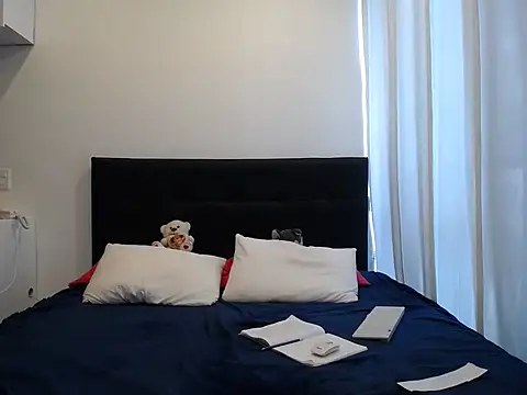 july fucha online show from February 21, 12:30 pm