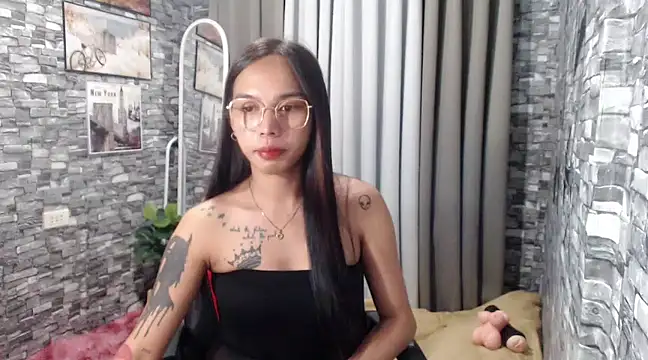 Snapshot of LOVELYMAYUMIE chatting on March 2, 2:04 pm LOVELYMAYUMIE online show from March 2, 2:04 pm