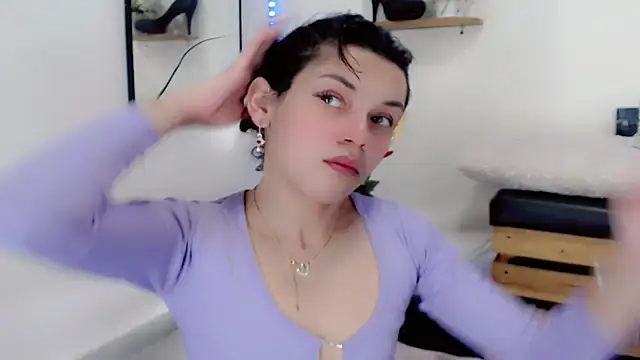 NathalialLooes online show from March 31, 5:20 am