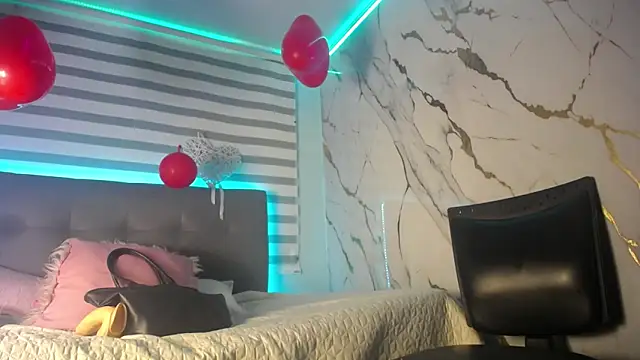 kylievoosx online show from February 23, 12:41 pm