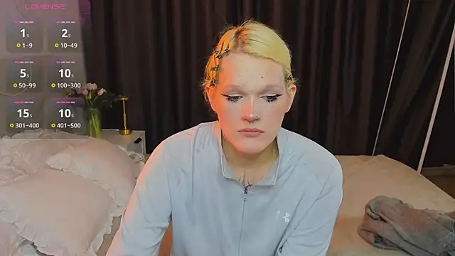 Lollita Morgan online show from April 7, 6:14 am