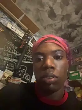 frenchiego online show from June 18, 9:14 am