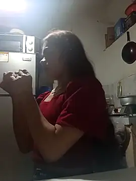 Wildcam21 online show from February 13, 7:15 am