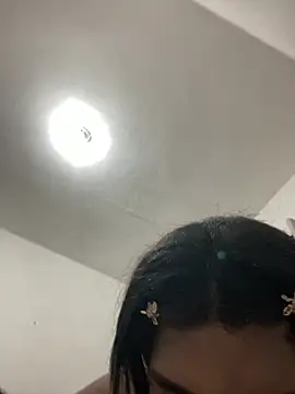 lulusexyy online show from June 17, 11:50 pm