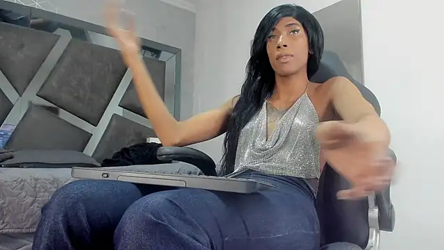 ElektraBomdans online show from May 31, 4:44 am