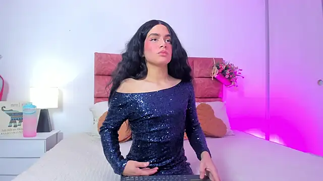 sweet maddy 2 online show from April 5, 8:18 pm