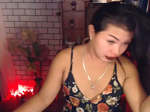 LovelyJessaXX online show from April 16, 4:35 am