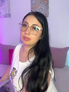 Ashleeyprincess01 online show from March 13, 11:30 pm