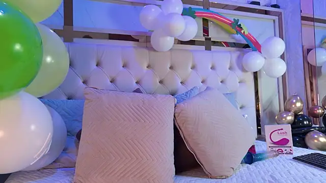 kamilla rossi online show from March 16, 7:17 pm