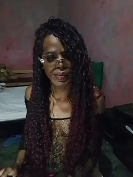 HonneyVictoria online show from February 27, 10:21 am