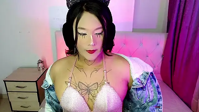 isadoraqueeen online show from April 15, 7:58 pm