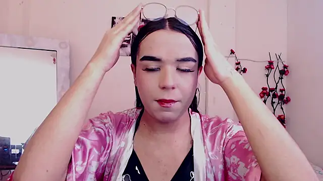 Candyy doll   online show from April 21, 7:42 pm