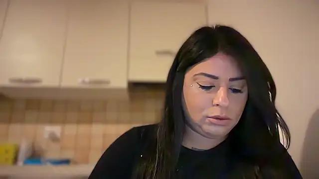 giaduzza online show from April 22, 3:08 pm