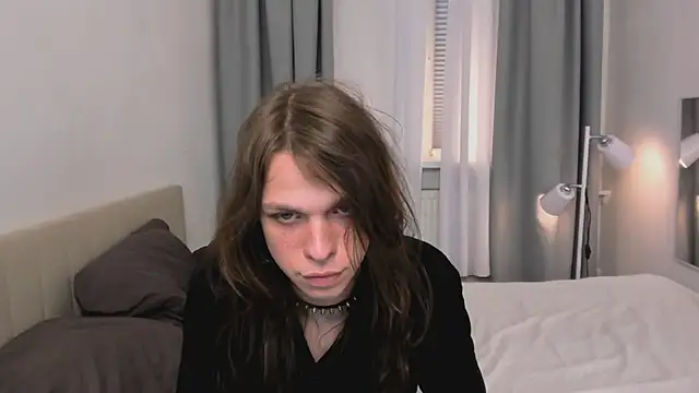 Louis Hayes online show from April 16, 4:29 pm