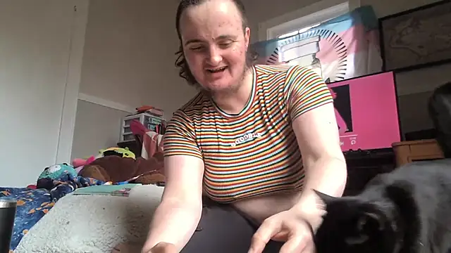 knottyn3bulara online show from April 14, 7:41 pm