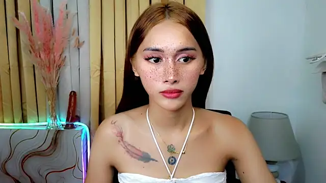 Fuuk sexdOll69 online show from June 2, 2:24 am