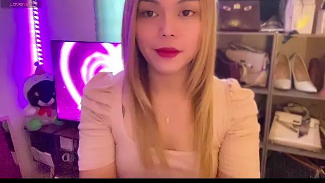 hannaBaby lisyos11 online show from June 4, 4:15 am
