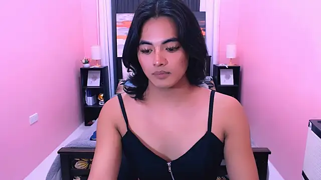 MiamoreAmara69 online show from June 15, 10:01 pm