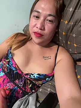 Queen kendramarrie online show from June 17, 11:00 am