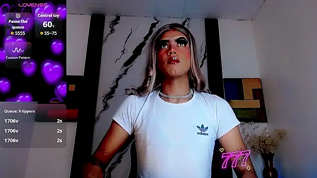brittany gomez  online show from June 24, 3:48 am