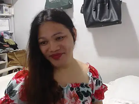 liebewendy2025 online show from June 23, 12:18 am