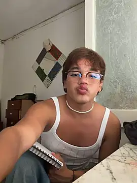 NUNNUN1 online show from July 20, 2:41 pm