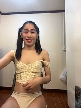 YourTSLovely online show from November 5, 8:36 am