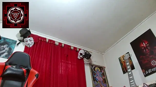 Amanda Valeska online show from March 18, 5:01 pm