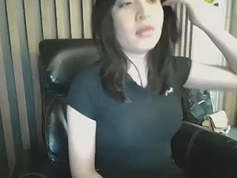sara kimoo online show from March 15, 6:30 pm