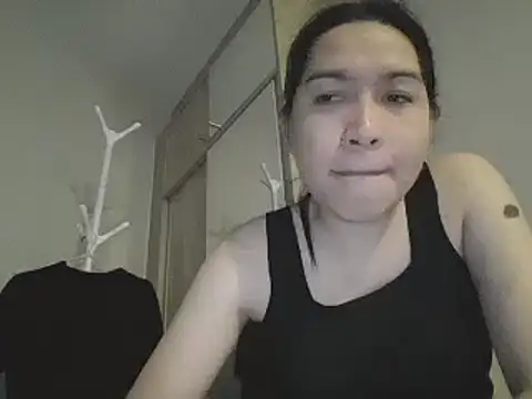 sara kimoo online show from September 8, 4:38 pm