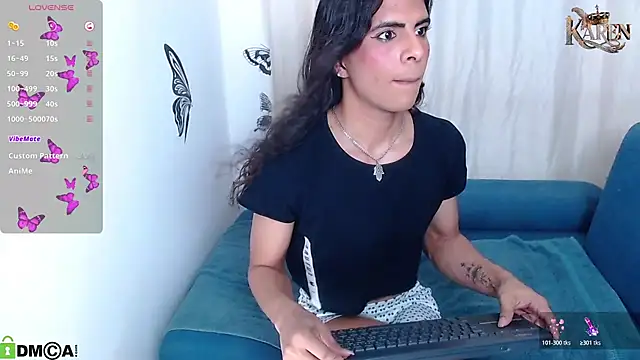 karen sofia  online show from November 3, 11:26 pm