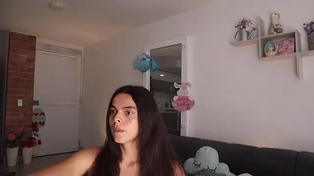  Vahos  online show from April 7, 5:14 pm