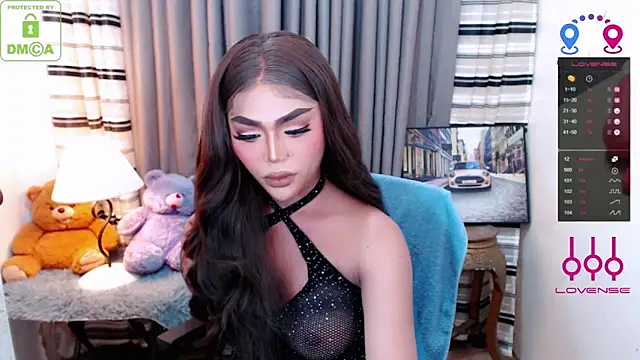 Fantacyoflove online show from October 28, 7:50 am