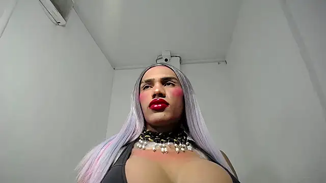 paulabigcock online show from March 1, 2:37 am