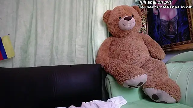 mia beatles online show from September 25, 4:47 pm