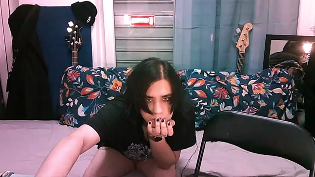 sademobeer online show from June 8, 12:52 am