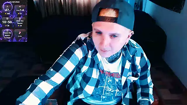 Marieblueeyes online show from January 9, 8:03 pm