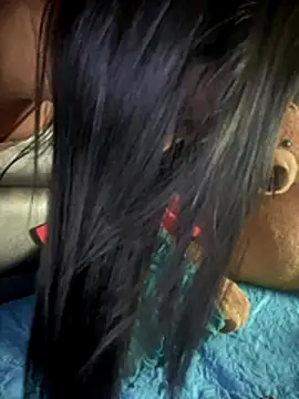 Ashly Miller online show from November 29, 8:33 pm