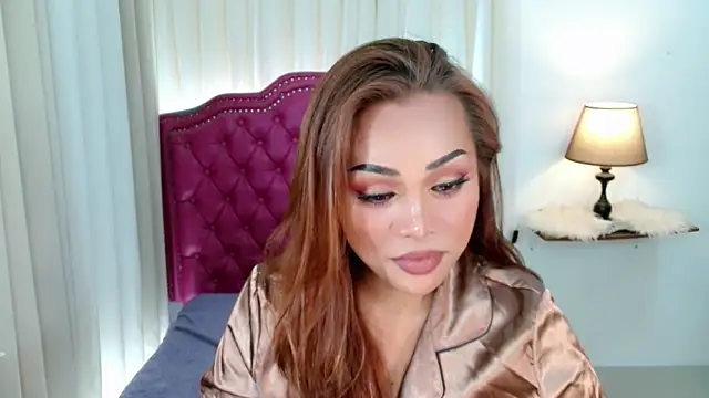 DreamLADYBOY online show from April 9, 5:09 am