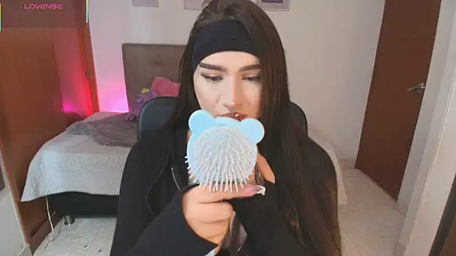 Miley Baker online show from May 22, 2:46 pm