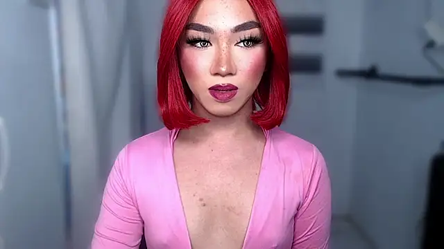 Snapshot of Local_Hoelyx chatting on October 3, 9:59 pm Local Hoelyx online show from October 3, 9:59 pm